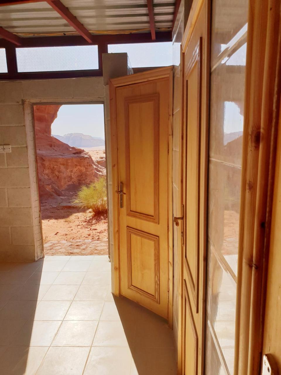 Real Bedouin Experience Tours & Camp Hotel Wadi Rum Exterior photo