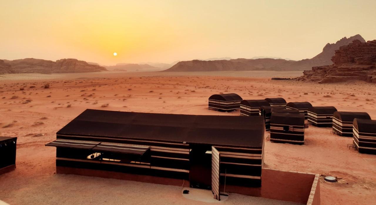 Real Bedouin Experience Tours & Camp Hotel Wadi Rum Exterior photo