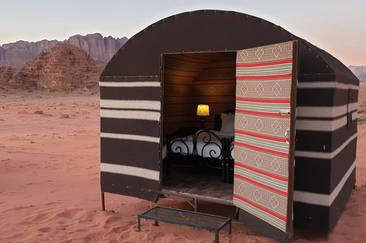 Real Bedouin Experience Tours & Camp Hotel Wadi Rum Exterior photo