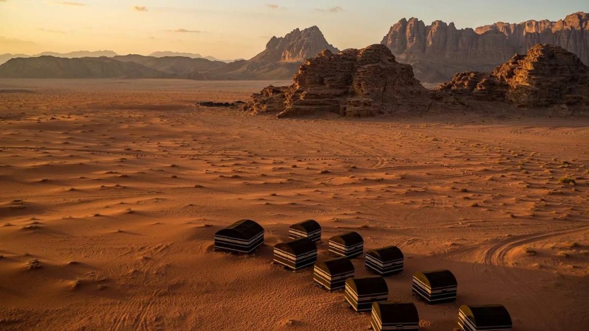 Real Bedouin Experience Tours & Camp Hotel Wadi Rum Exterior photo